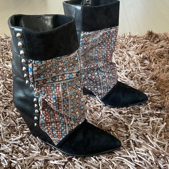 ISABEL MARANT Suede Printed Boots - Picture 4 of 12